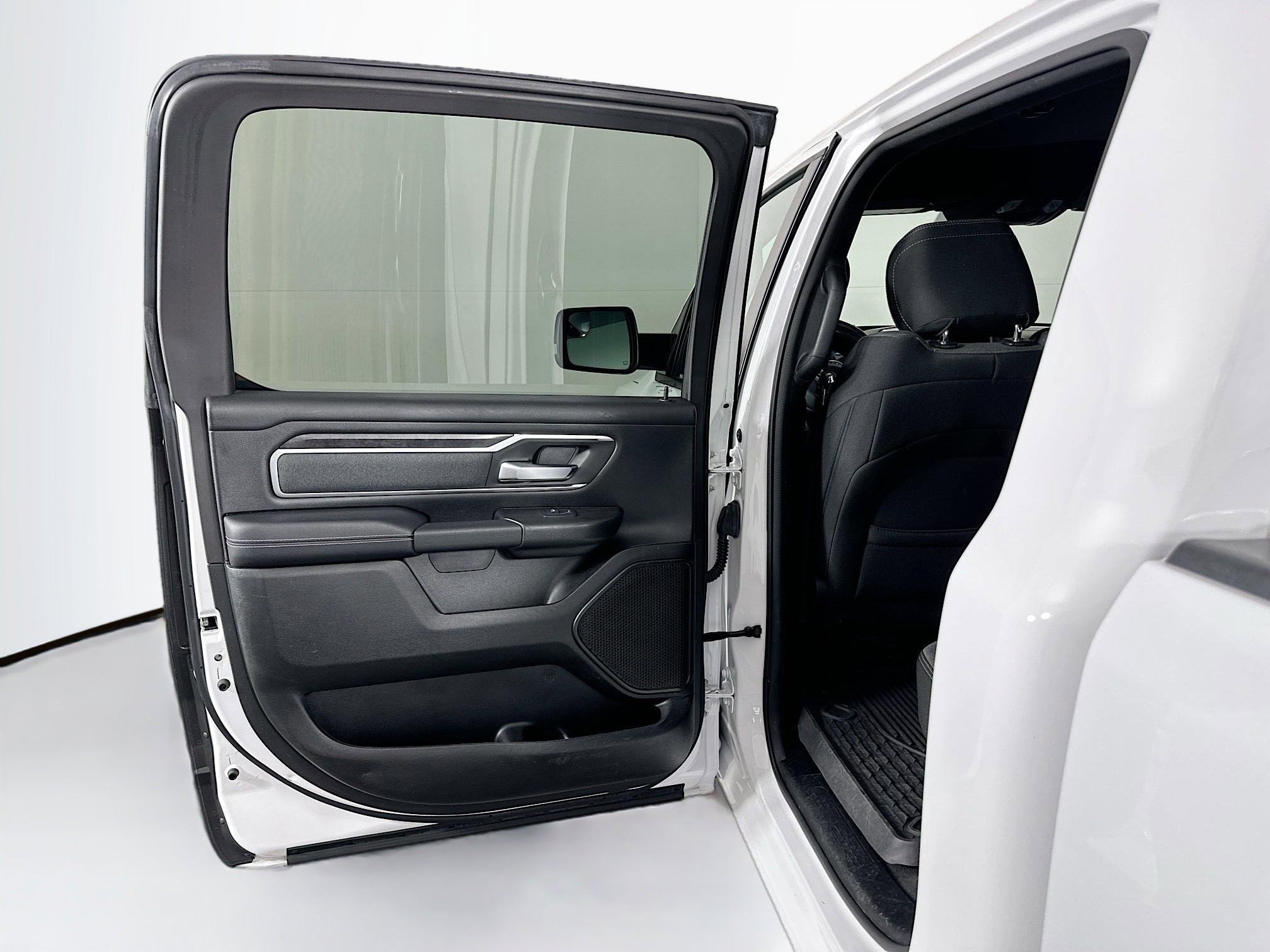 Used 2022 RAM 1500 Big Horn AWD/4WD image 25