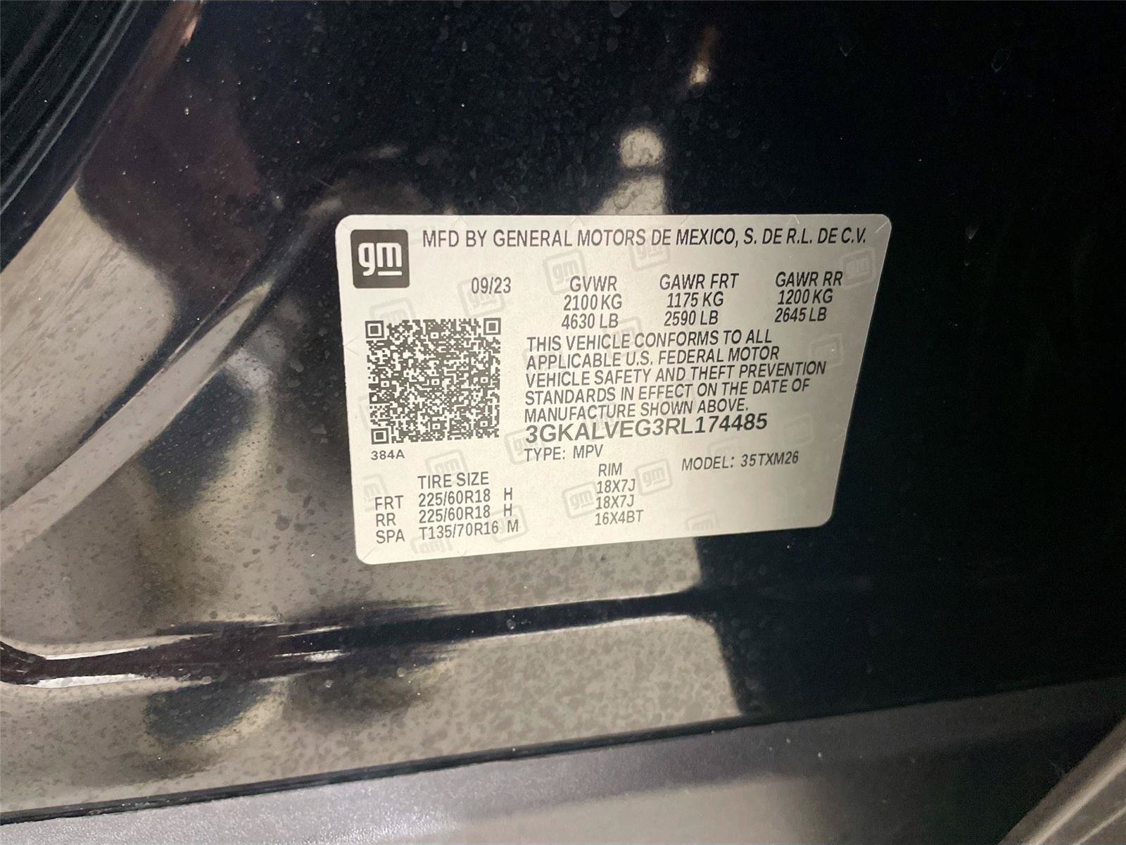 Used 2024 GMC Terrain SLT AWD/4WD image 22