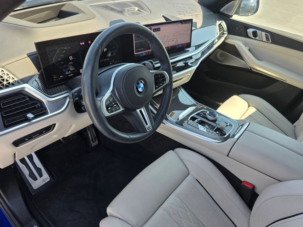 Certified 2025 BMW X7 M60i image 10