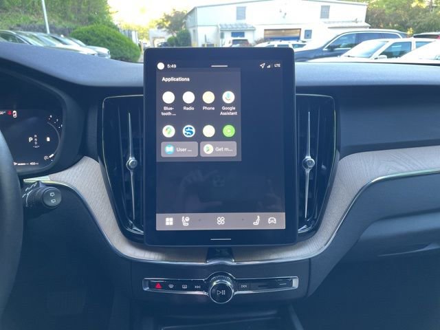 Certified 2026 Volvo XC60 B5 Plus w/ Climate Package AWD/4WD image 19