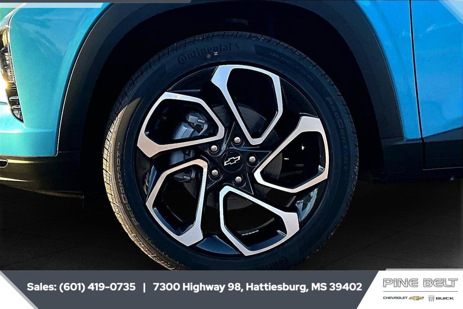 New 2026 Chevrolet Trax RS w/ Driver Confidence Package image 7