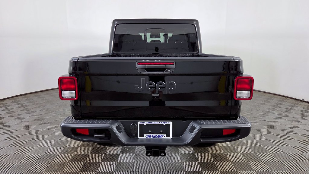 New 2026 Jeep Gladiator Sport AWD/4WD image 6
