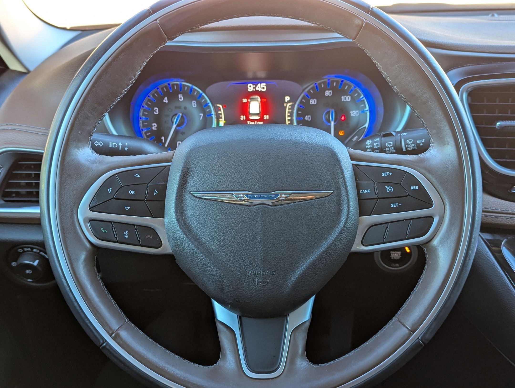 Used 2019 Chrysler Pacifica Limited image 18