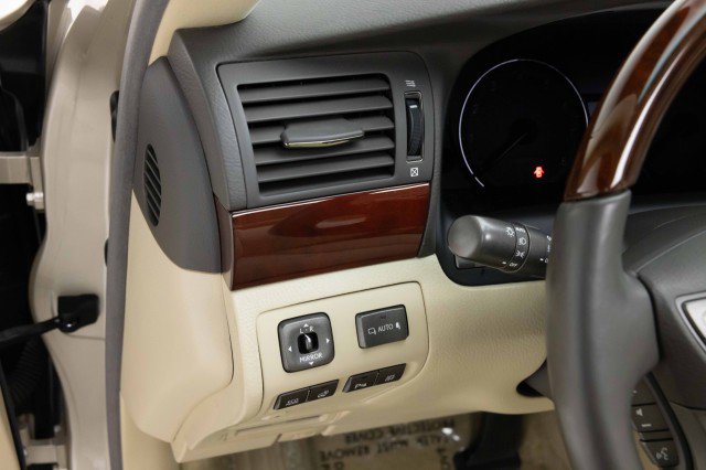 Used 2012 Lexus LS 460 w/ Luxury Value Edition image 32