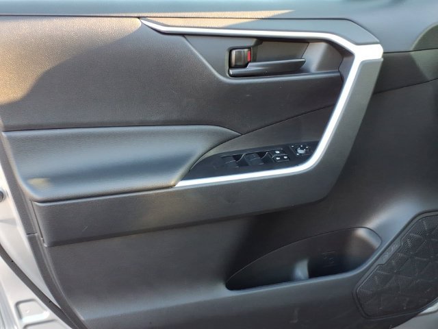 Certified 2024 Toyota RAV4 LE AWD/4WD image 14
