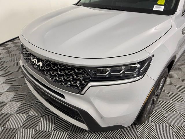 Used 2023 Kia Sorento SX Prestige image 12