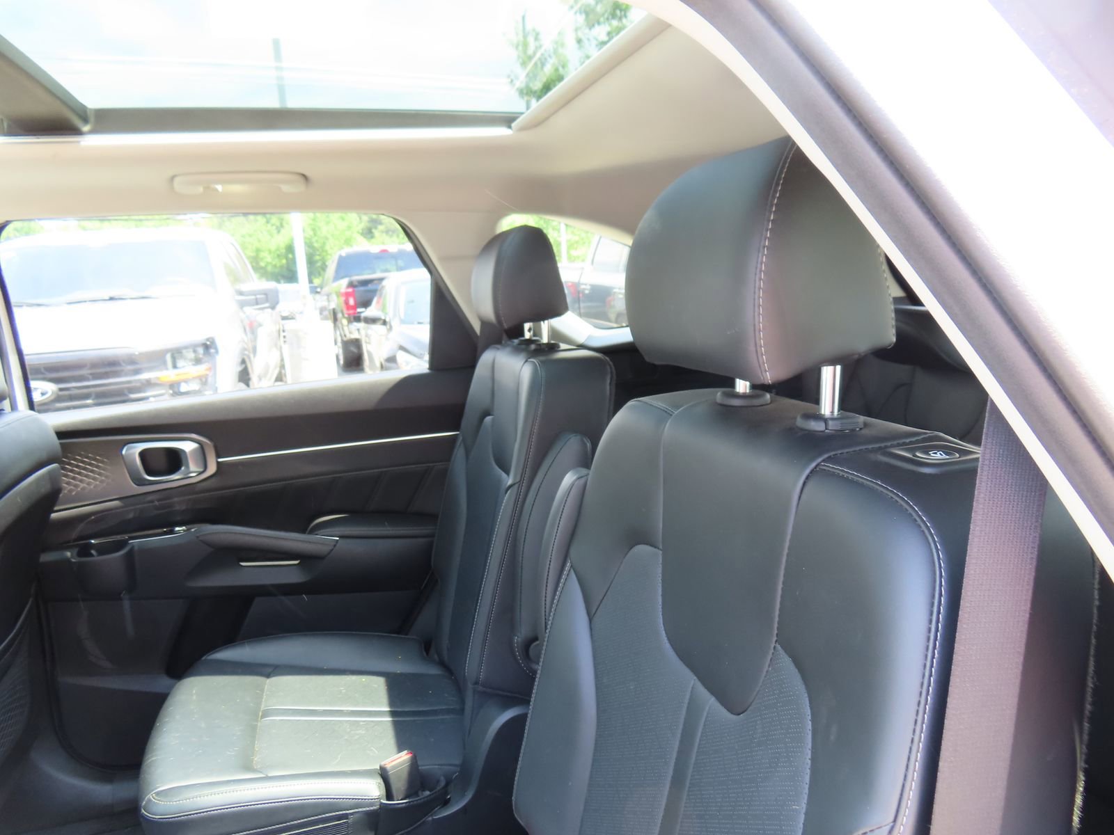 Used 2022 Kia Sorento SX AWD/4WD image 29