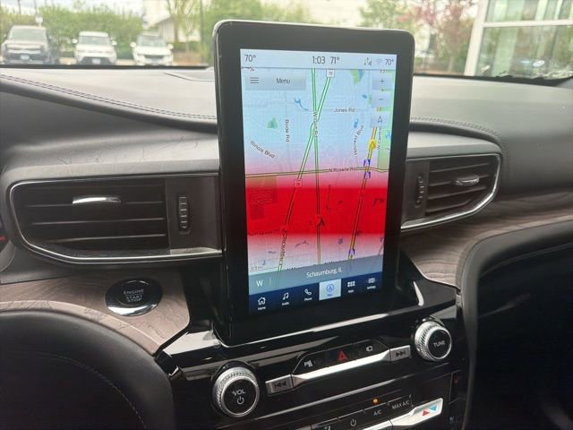 Used 2022 Ford Explorer Platinum w/ Technology Package AWD/4WD image 28