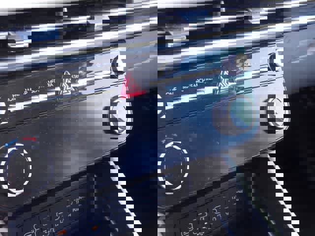 Used 2025 Hyundai Tucson SEL image 14