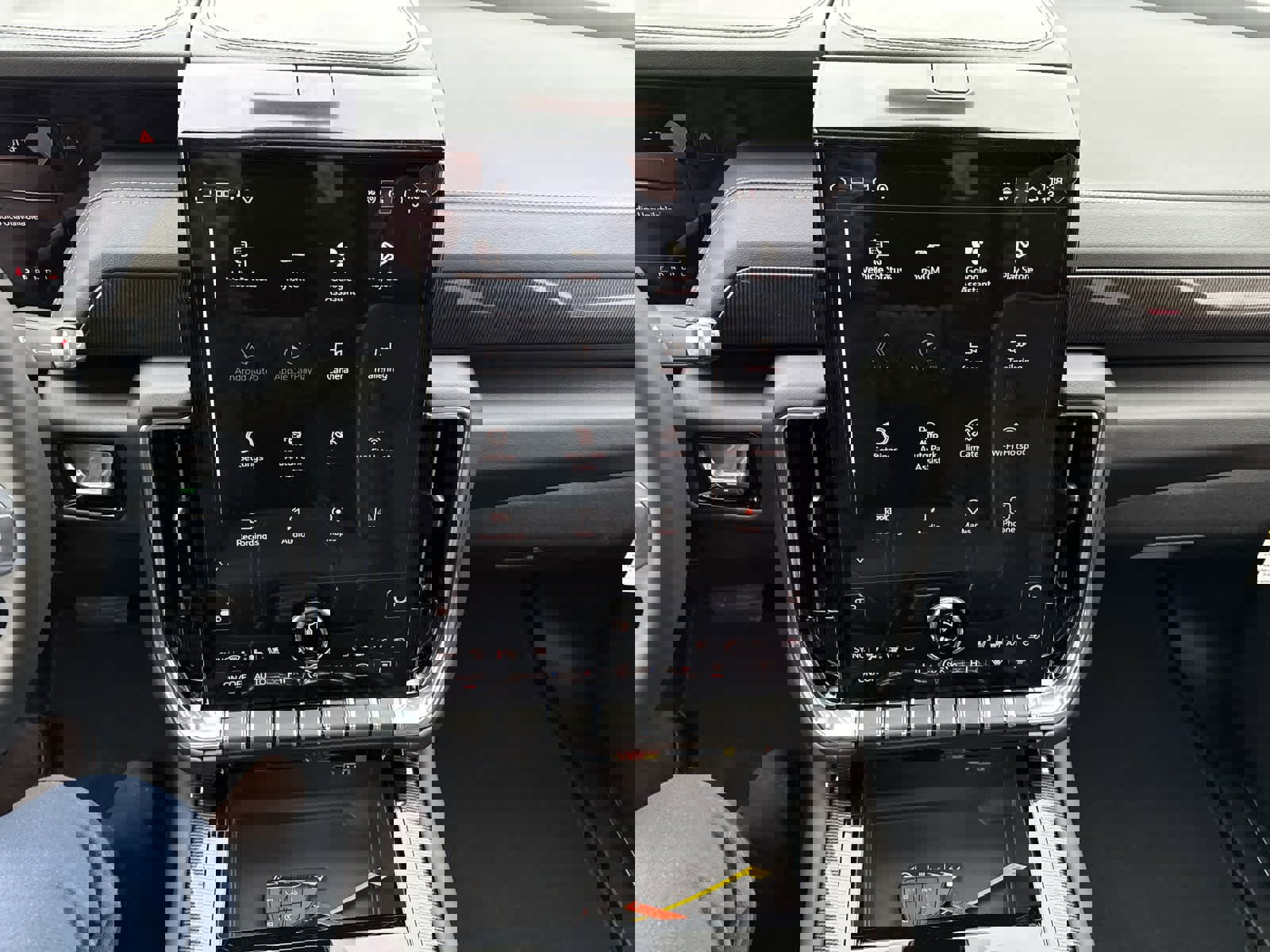 New 2026 GMC Yukon XL Elevation w/ Elevation Premium Package image 24