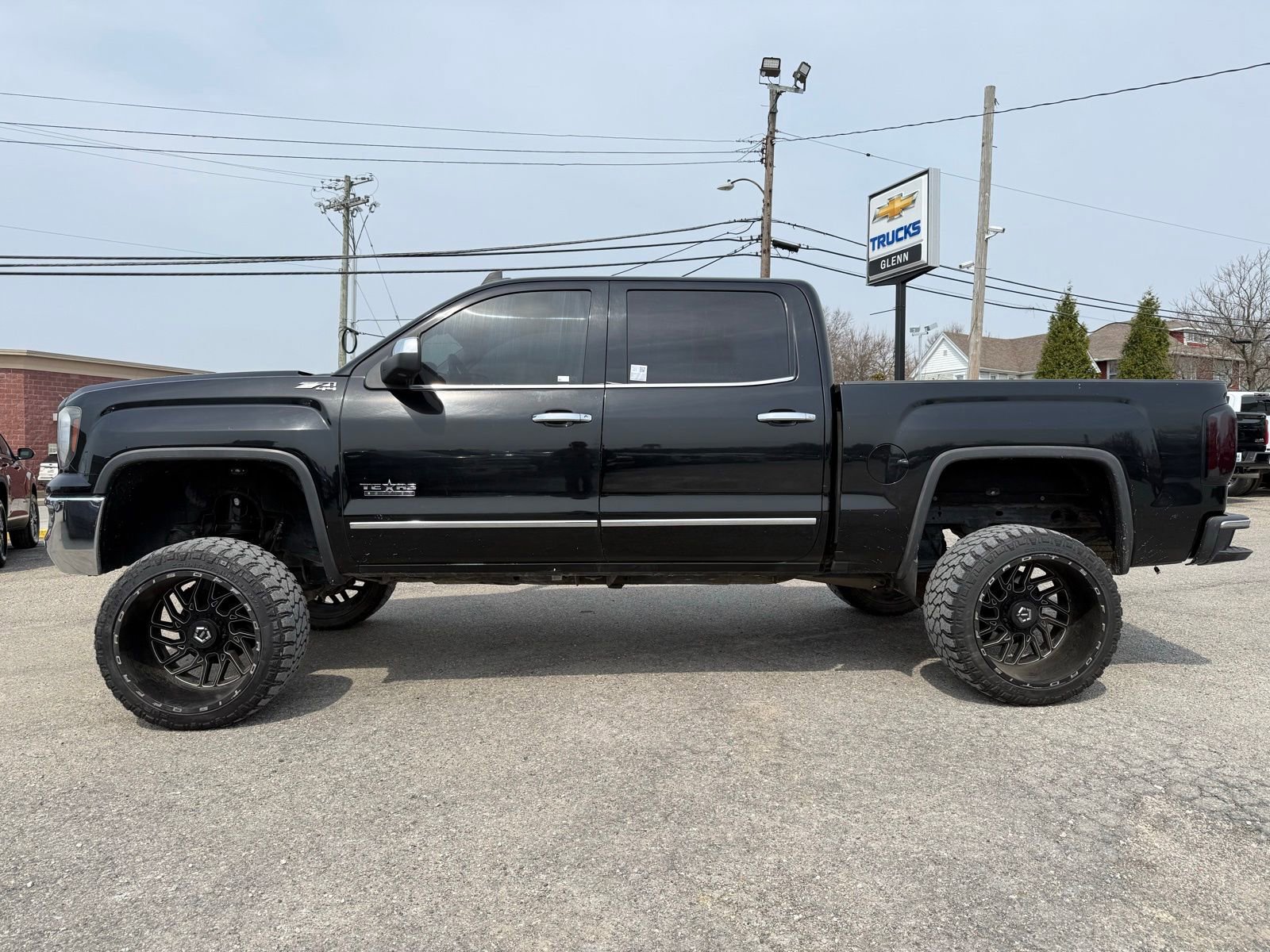 Used 2018 GMC Sierra 1500 SLT w/ Texas SLT Premium Package image 4