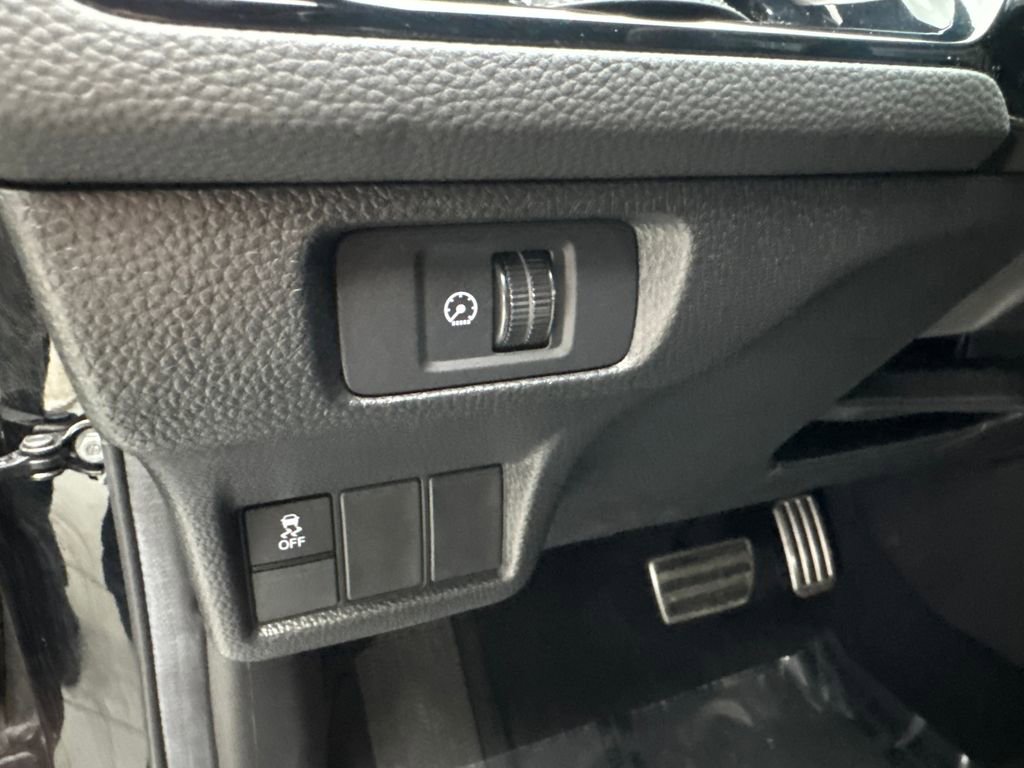 Used 2025 Honda Civic Sport image 56