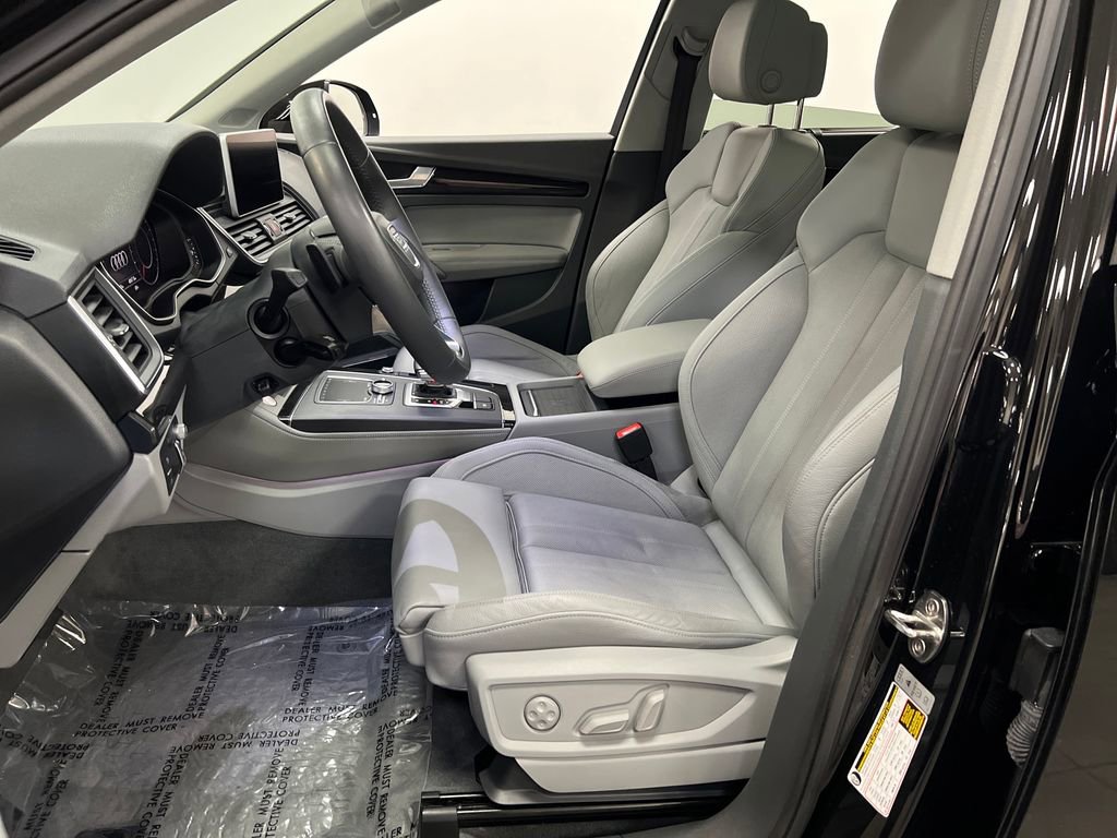 Used 2019 Audi Q5 Prestige AWD/4WD image 11