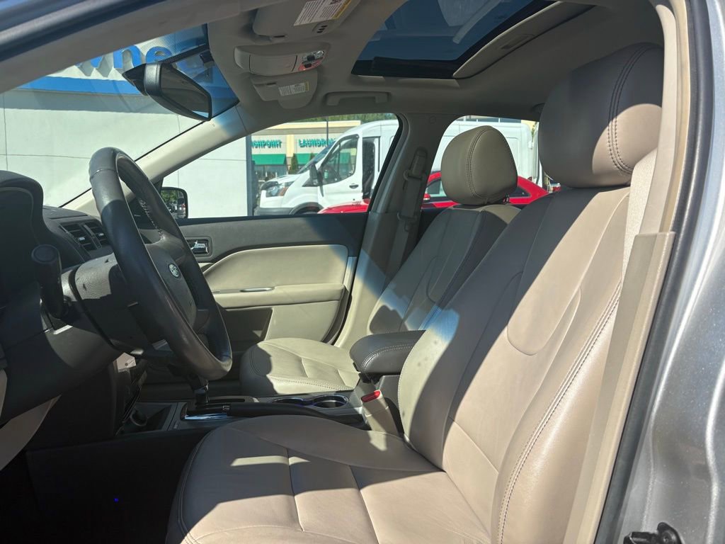 Used 2012 Ford Fusion SEL FWD image 6