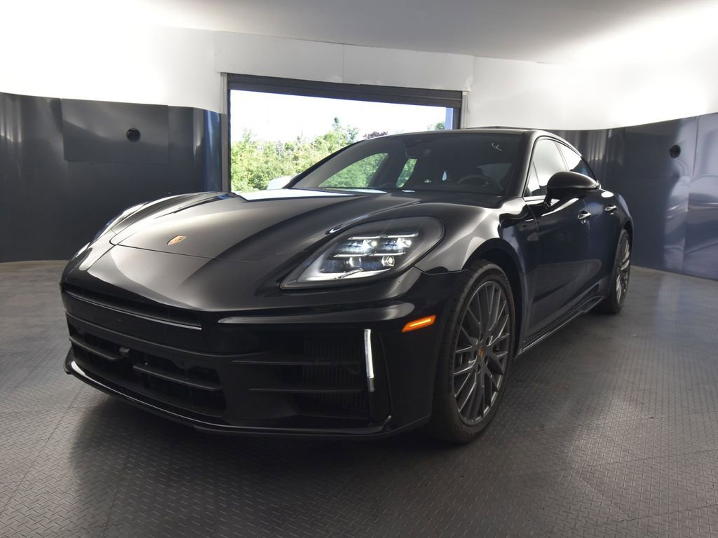 New 2025 Porsche Panamera 4 image 40