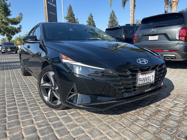 Used 2023 Hyundai Elantra SEL w/ Convenience Package