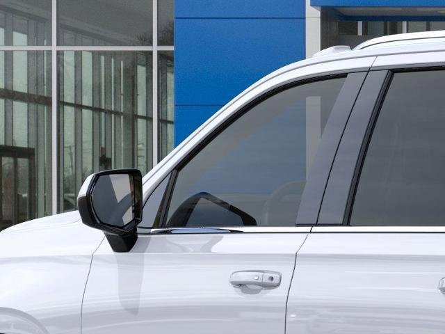 New 2025 Chevrolet Suburban LS image 12