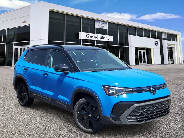 New 2026 Volkswagen Taos SE FWD image 1