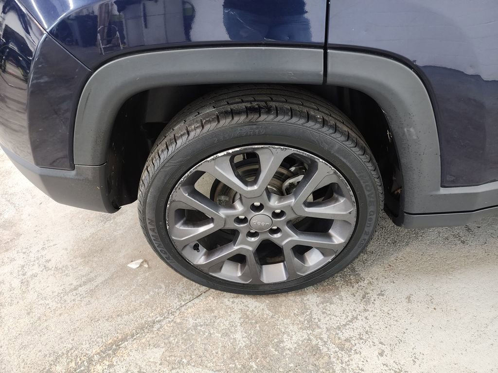 Used 2021 Jeep Compass 80th Special Edition FWD image 38