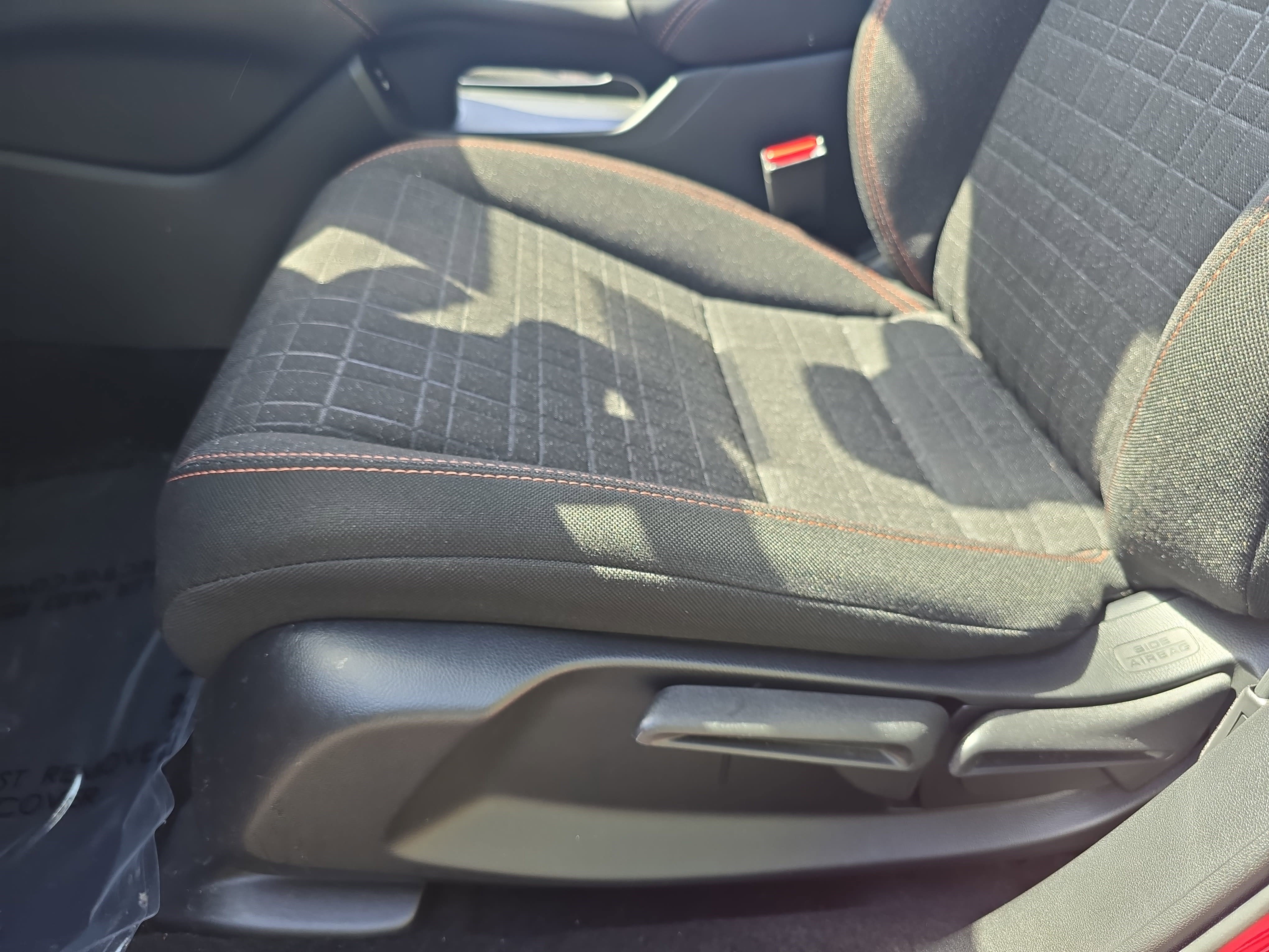Used 2025 Honda HR-V Sport image 29