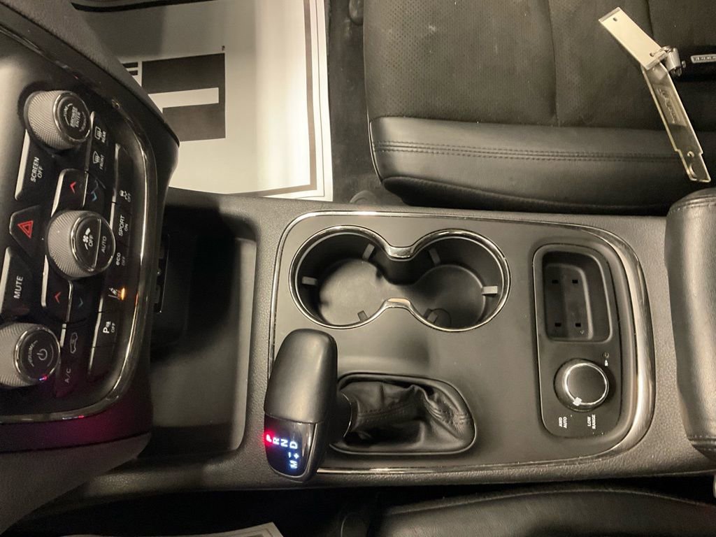 Used 2019 Dodge Durango R/T w/ Technology Group image 14