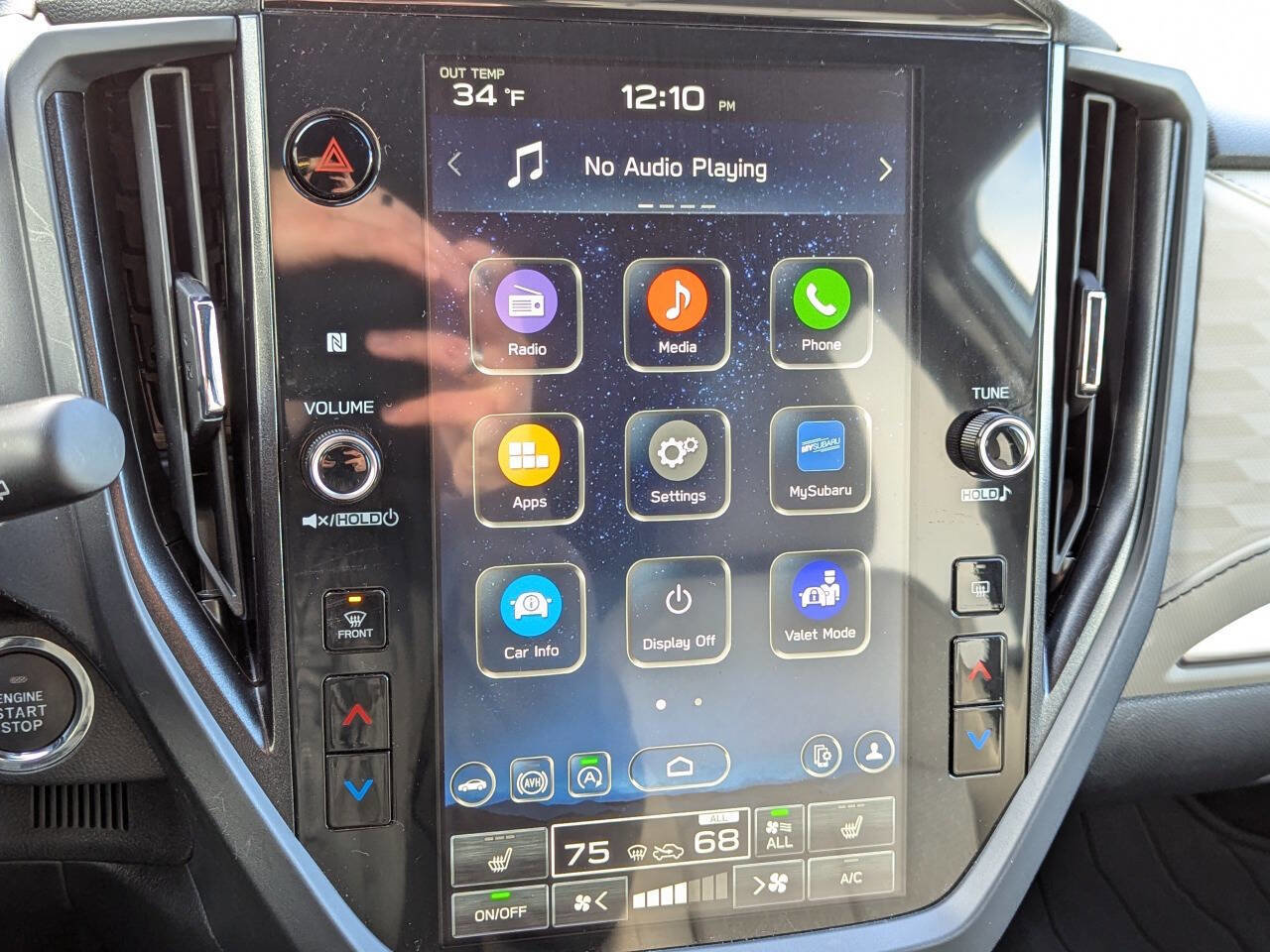 Used 2025 Subaru Forester Premium image 19