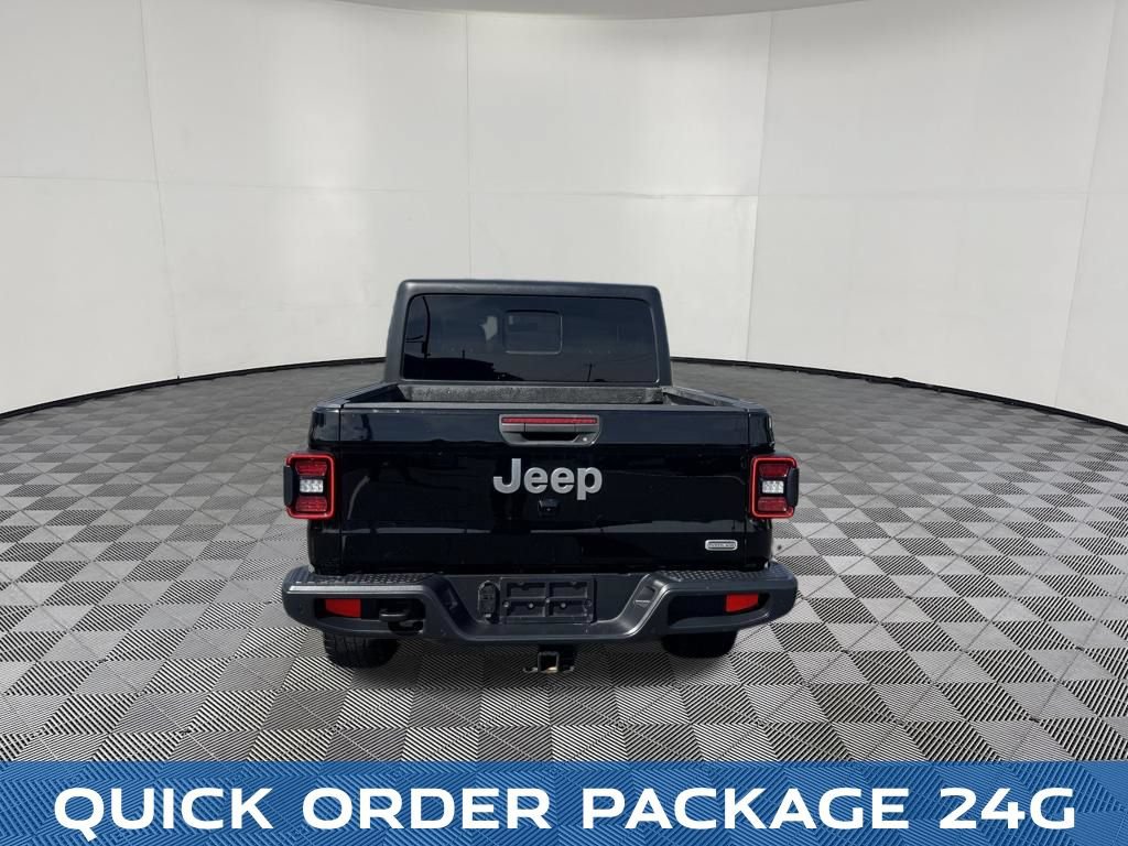 Used 2020 Jeep Gladiator Overland AWD/4WD image 6