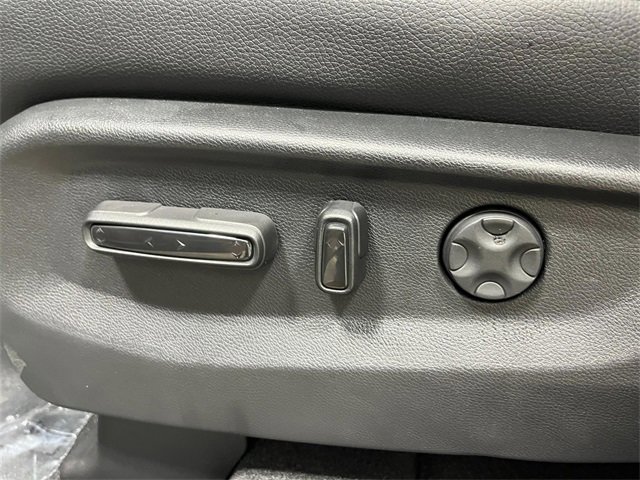 New 2026 Honda Odyssey Touring image 13