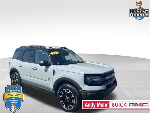 Used 2023 Ford Bronco Sport Outer Banks w/ Tech Package AWD/4WD image 1