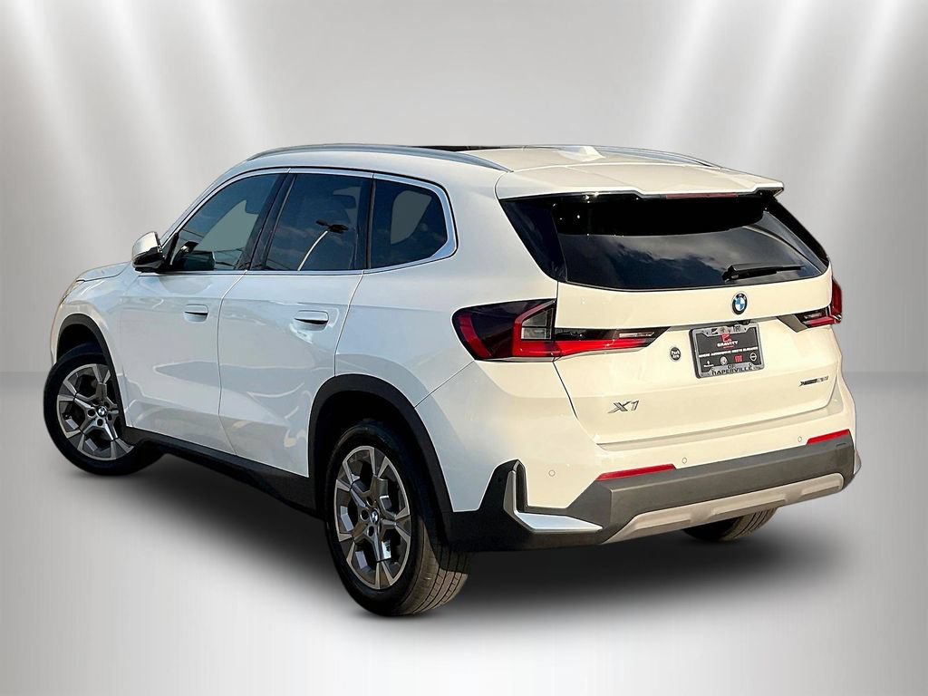 Used 2023 BMW X1 xDrive28i w/ Convenience Package AWD/4WD image 4