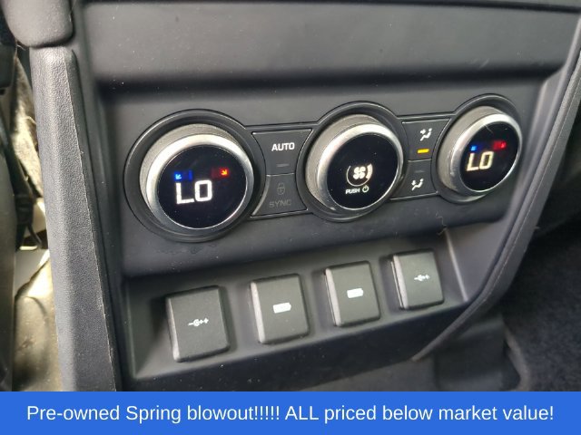Used 2020 Land Rover Defender 110 SE AWD/4WD image 40