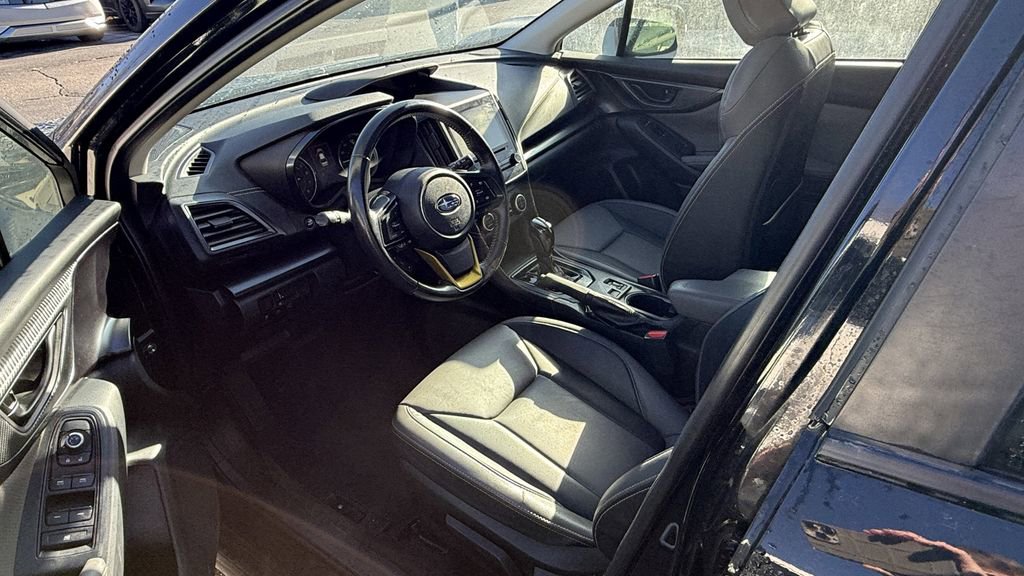 Used 2022 Subaru Crosstrek 2.5i Sport w/ Moonroof Package image 3