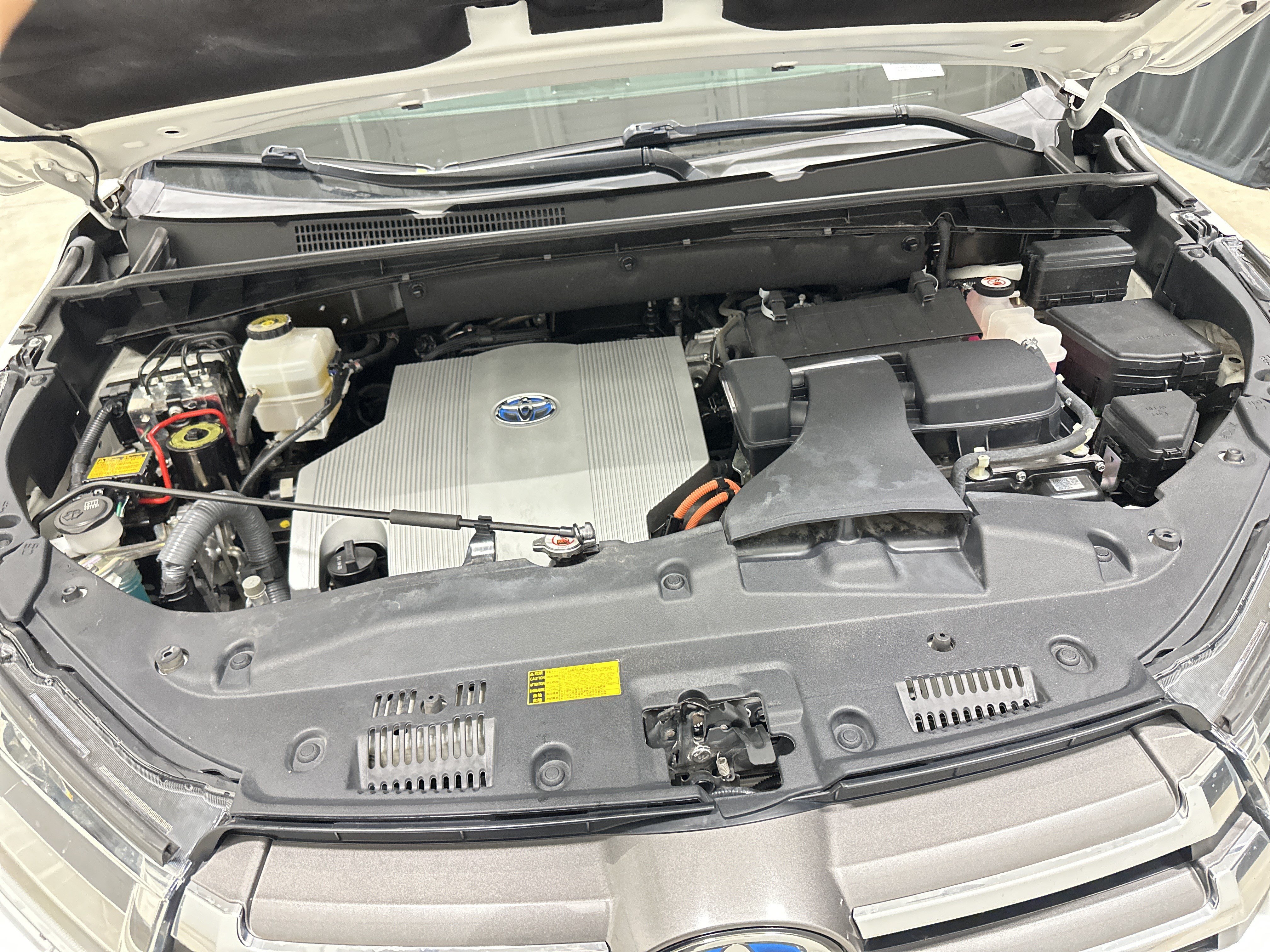 Used 2019 Toyota Highlander Limited Platinum AWD/4WD image 35