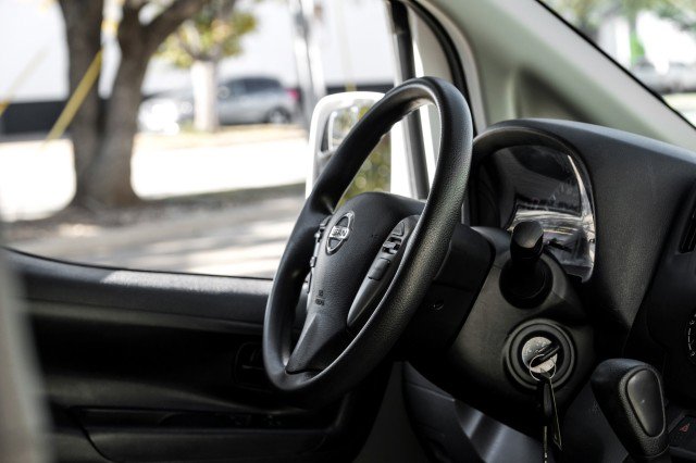 Used 2020 Nissan NV200 SV w/ Back Door Glass Package image 18