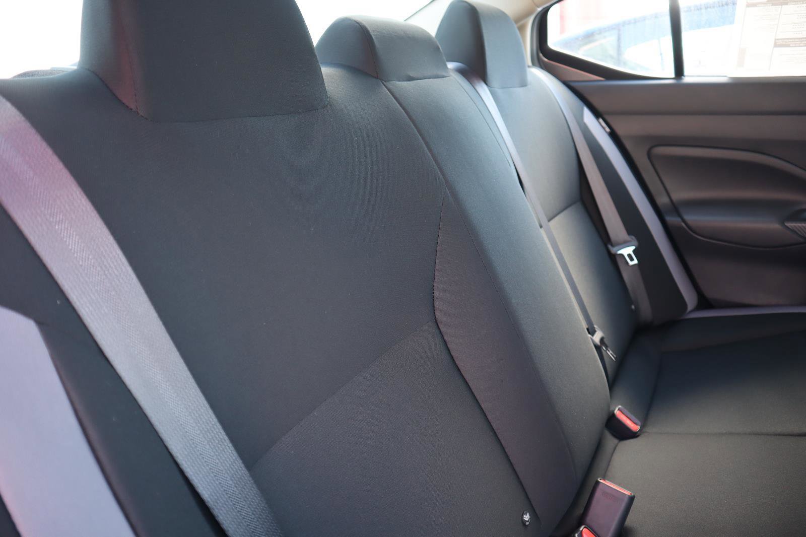 Used 2025 Nissan Versa S w/ Trunk Package image 35
