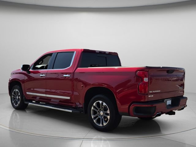 Used 2024 Chevrolet Silverado 1500 High Country w/ Technology Package AWD/4WD image 6