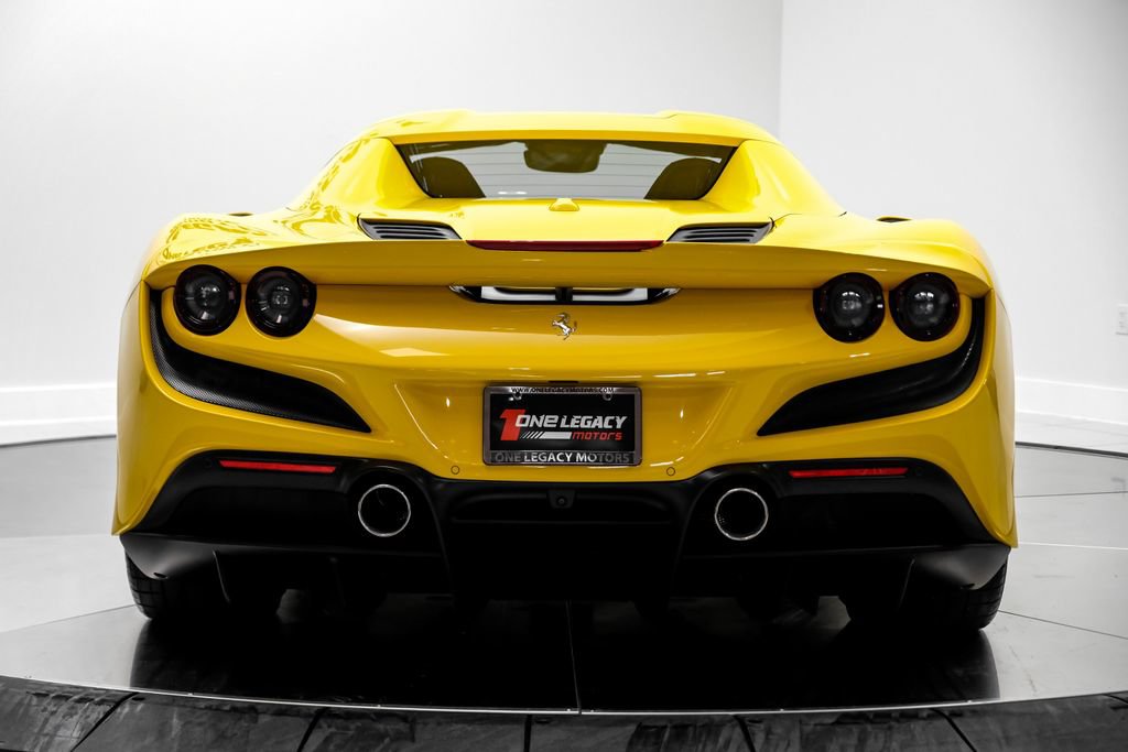 Used 2022 Ferrari F8 Tributo RWD image 11