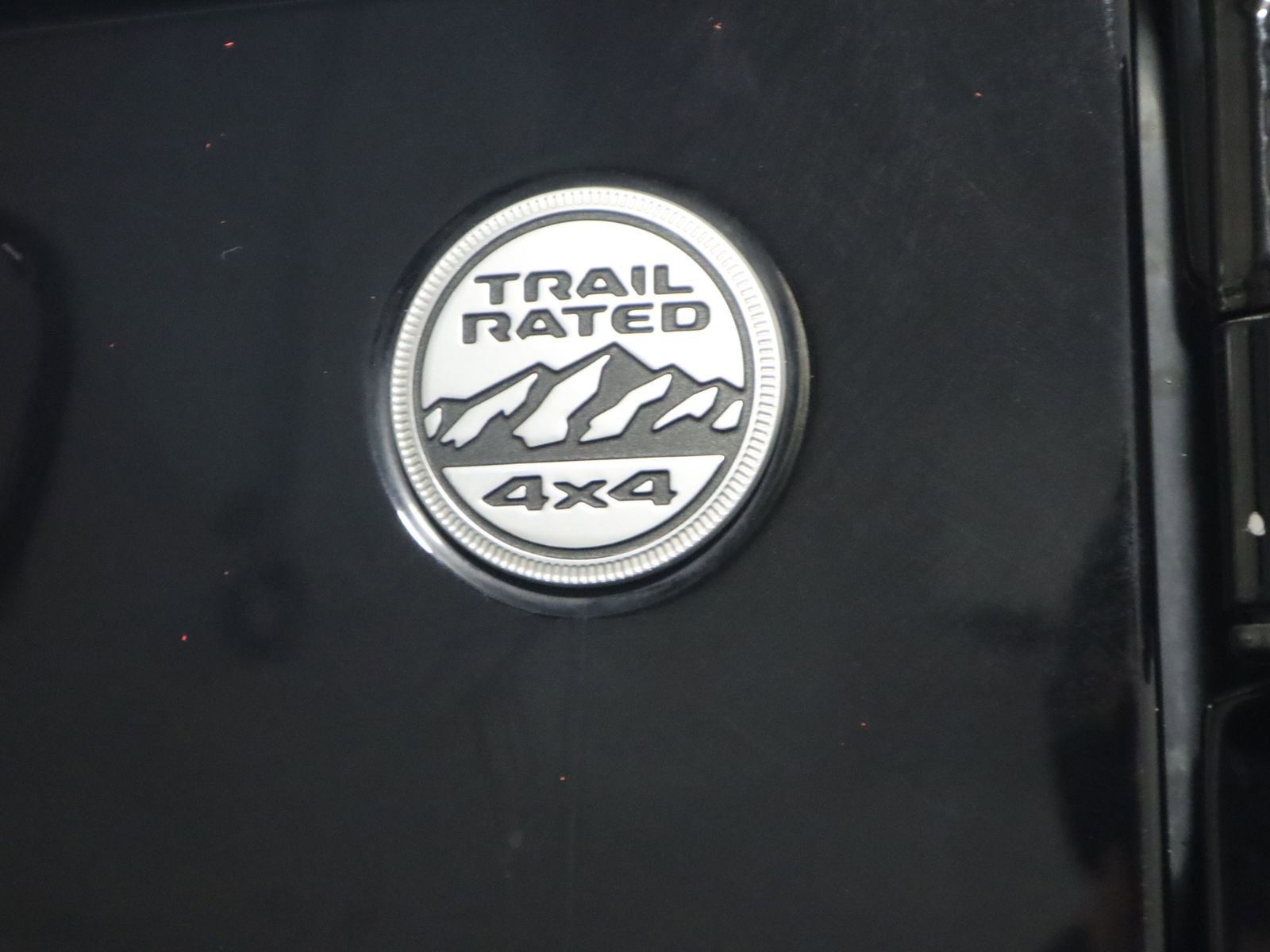 Used 2021 Jeep Gladiator Sport image 19