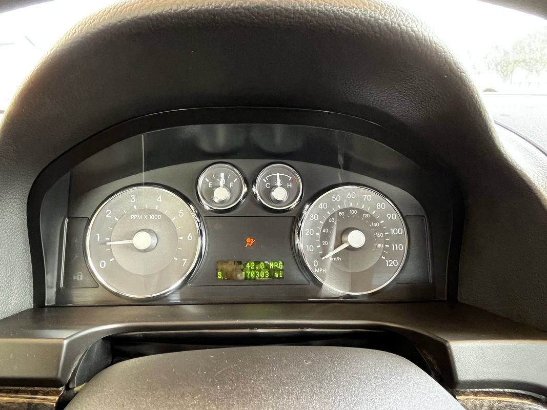Used 2007 Mercury Milan Premier FWD image 16