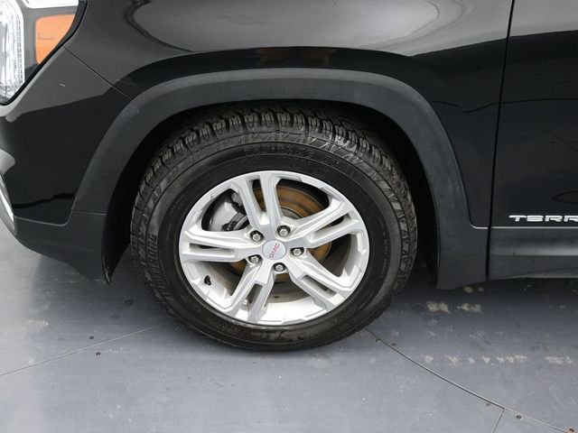 Used 2022 GMC Terrain SLE image 9
