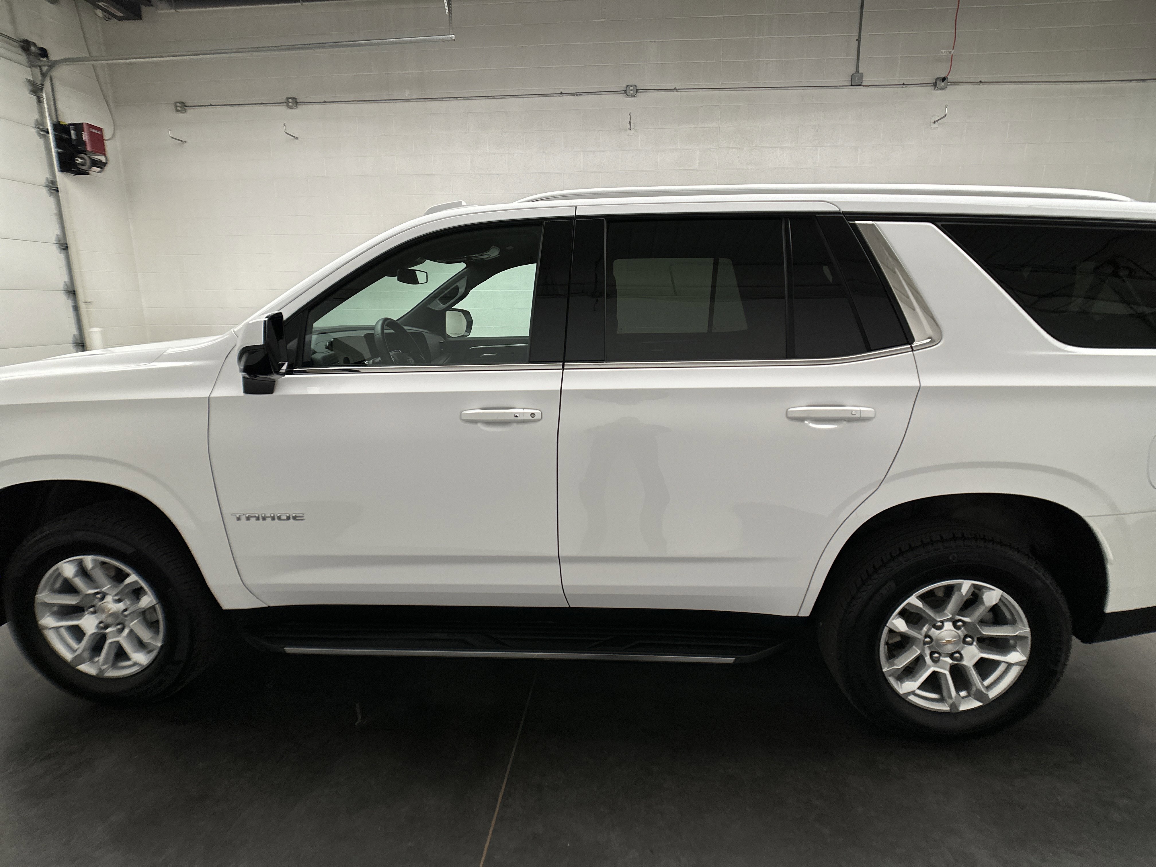 Used 2025 Chevrolet Tahoe LT image 7