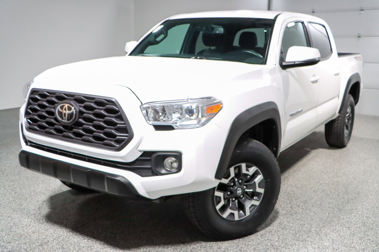 Used 2023 Toyota Tacoma TRD Off-Road image 31