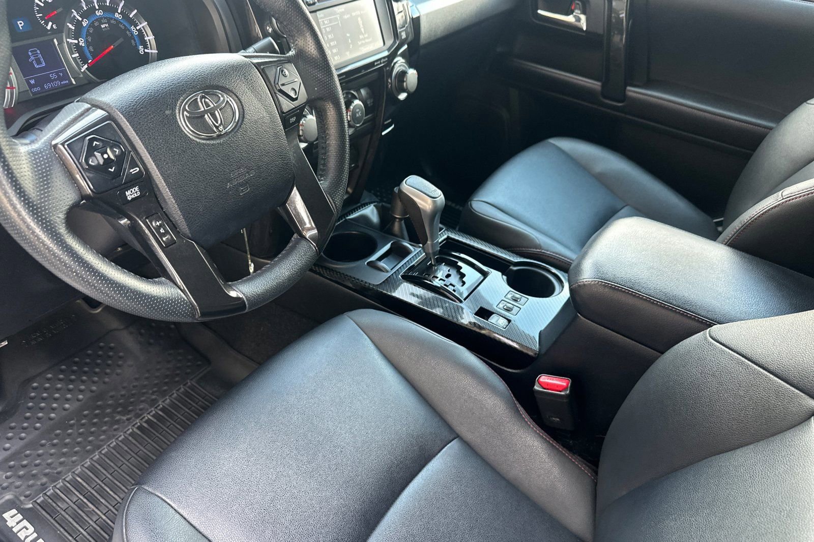Used 2019 Toyota 4Runner TRD Off-Road Premium image 11