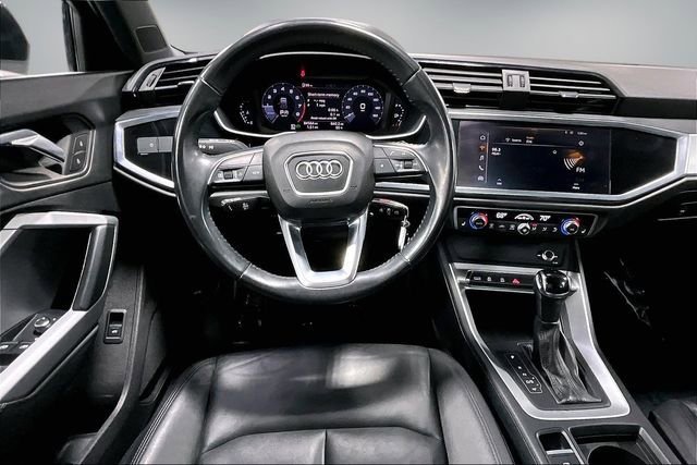 Used 2019 Audi Q3 2.0T Premium image 10