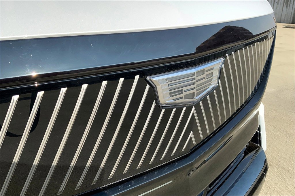New 2026 Cadillac Escalade IQ Sport 2 w/ LPO, ONYX Package image 37