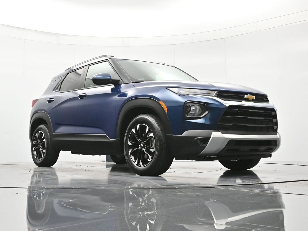 Used 2021 Chevrolet TrailBlazer LT w/ Convenience Package FWD image 37