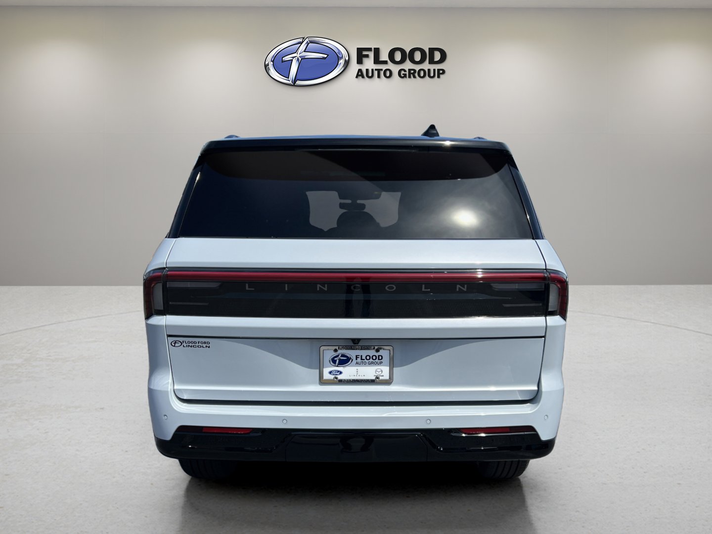 Used 2025 Lincoln Navigator Black Label image 4