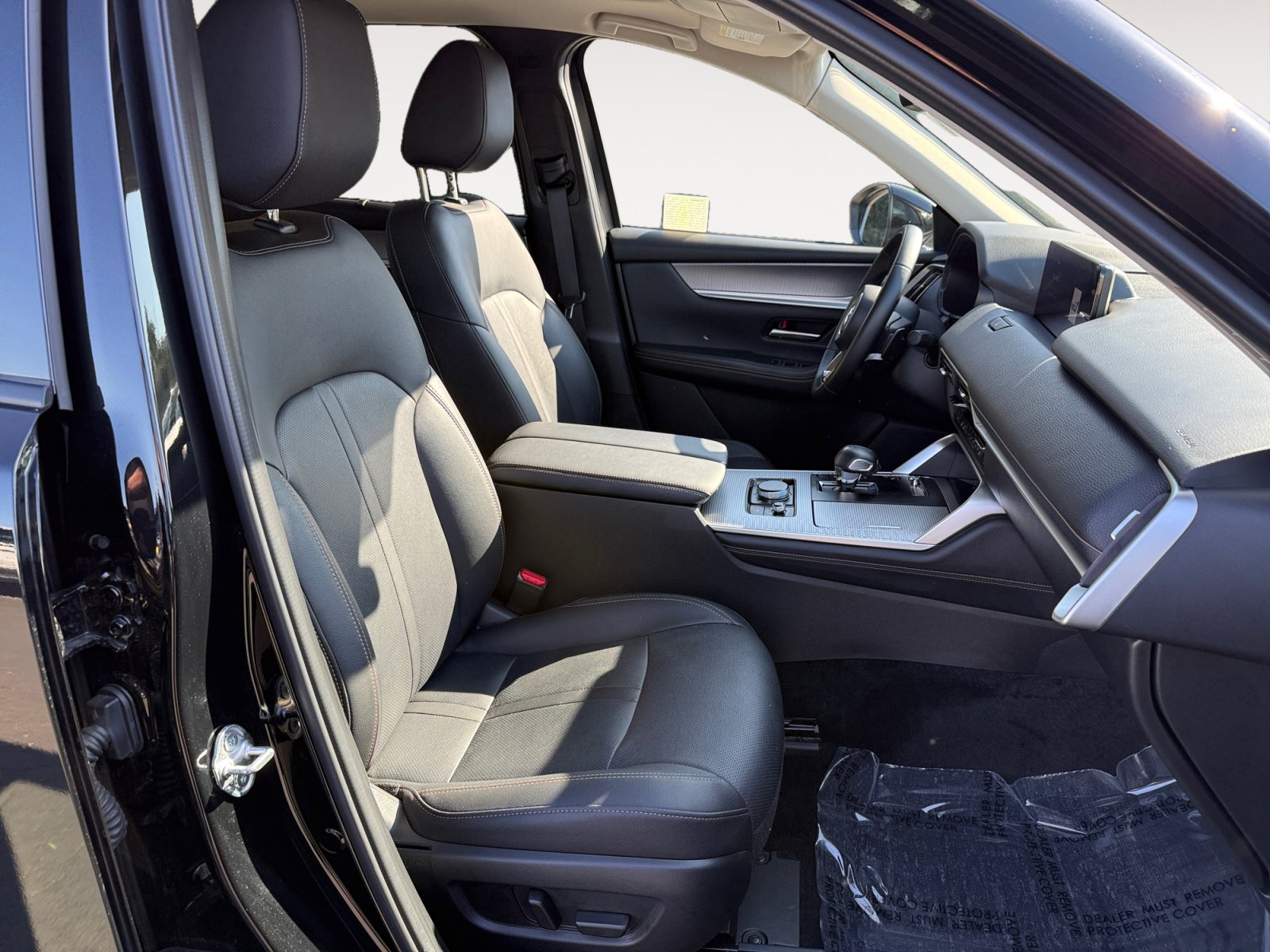 Certified 2025 MAZDA CX-90 Plug-In Hybrid w/ Preferred image 19