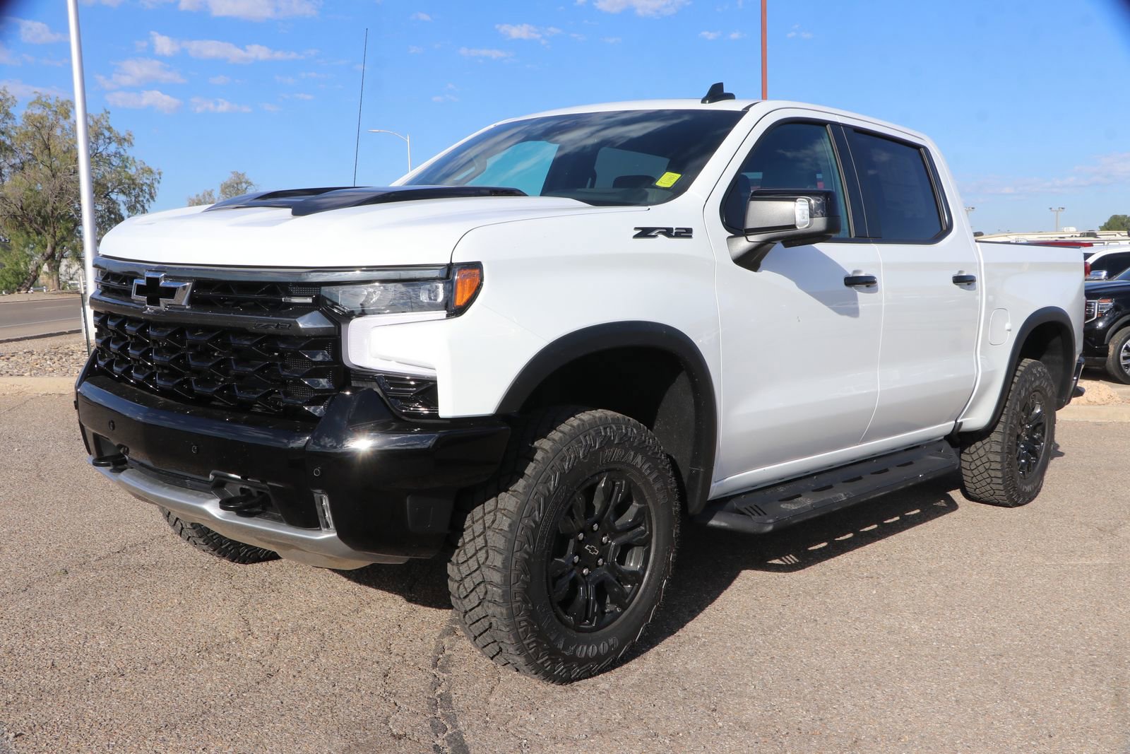 New 2026 Chevrolet Silverado 1500 ZR2 image 3