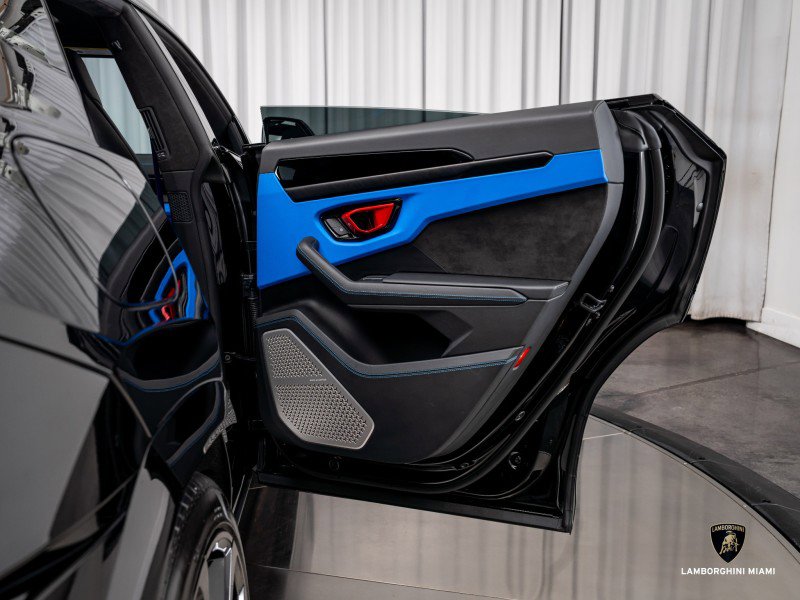 Used 2024 Lamborghini Urus S image 50